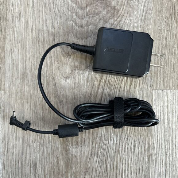 Genuine ASUS Power Supply Charger 30W 19V 1.58A EXA1004UH 2.4mm For Rt-N66U OEM - Picture 1 of 5